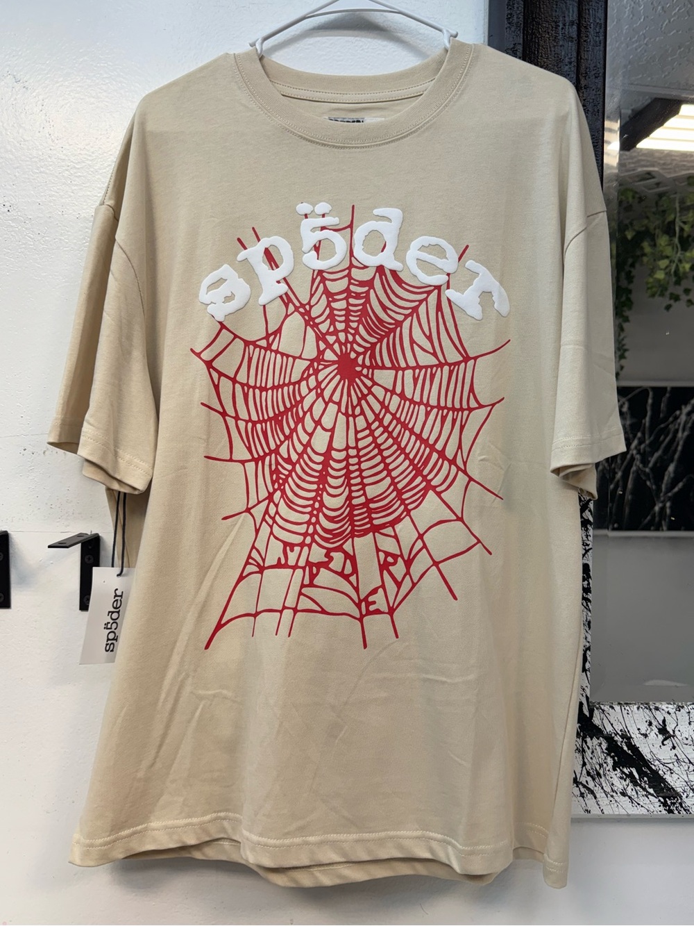 Sp5der Tan Graphic Spiderweb Tee Large fits XL